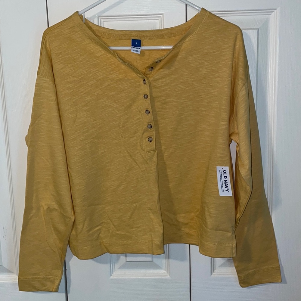 Old Navy 🌑 NWT Cropped Top - Size: S